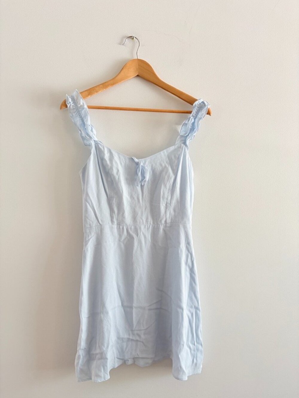 Aritzia Sunda Best Flirt Mini Dress Ruffle Strap Feminine Light Blue Size 6 - Picture 4 of 7